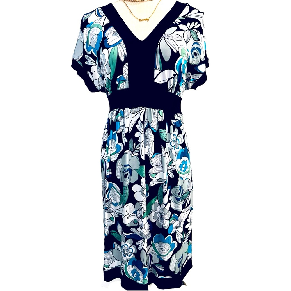 👗B.MOSS Vintage Floral Short Sleeve Midi Dress, Size Medium